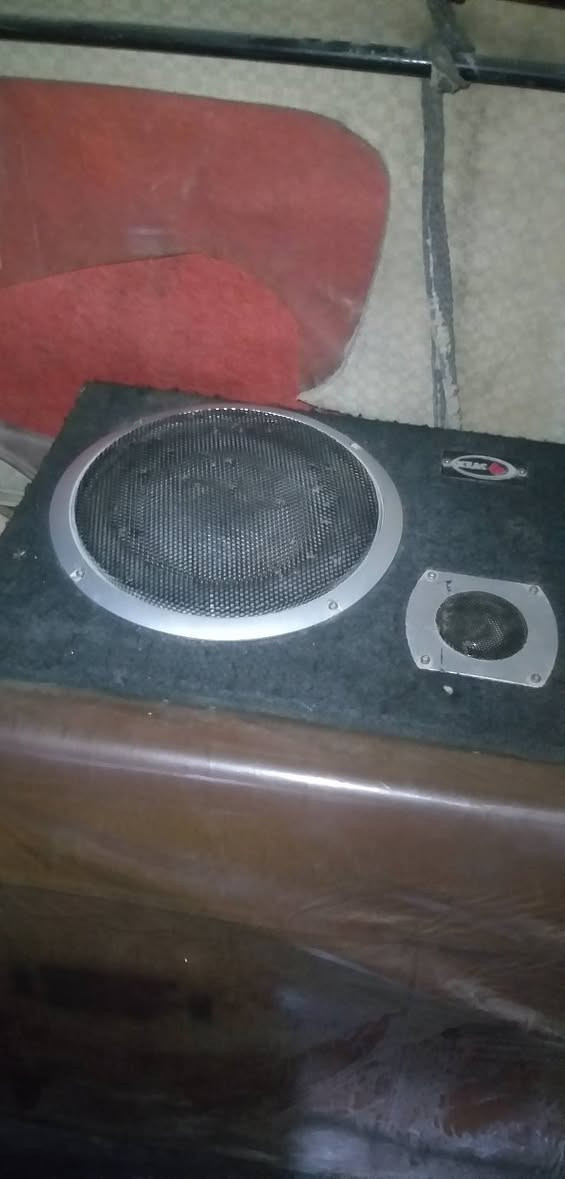 مضخم اكبر حجم كبيير للبيع سعر 65 وبي مجال تفاصيل خاص او تصال ***********
