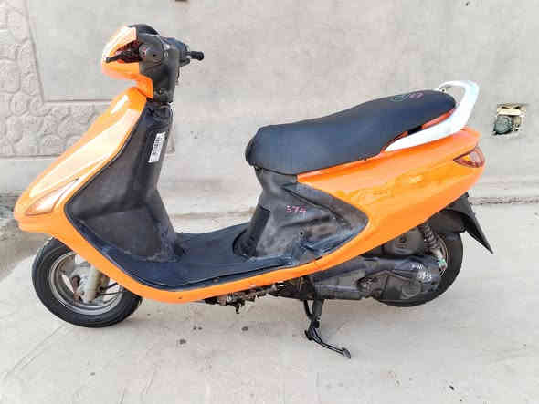 دراجه فراشه للبيع جاهزه حاويه كفاله ما ماشيه ما مفتوحه عل فحص كهربائيات سلف هندر لايت عالي ناصي اشاير بك لايت دبلات كلهه شغاله شرط نهضه ومعدل فول السعر 600 المكان الديوانية الرقم ***********
