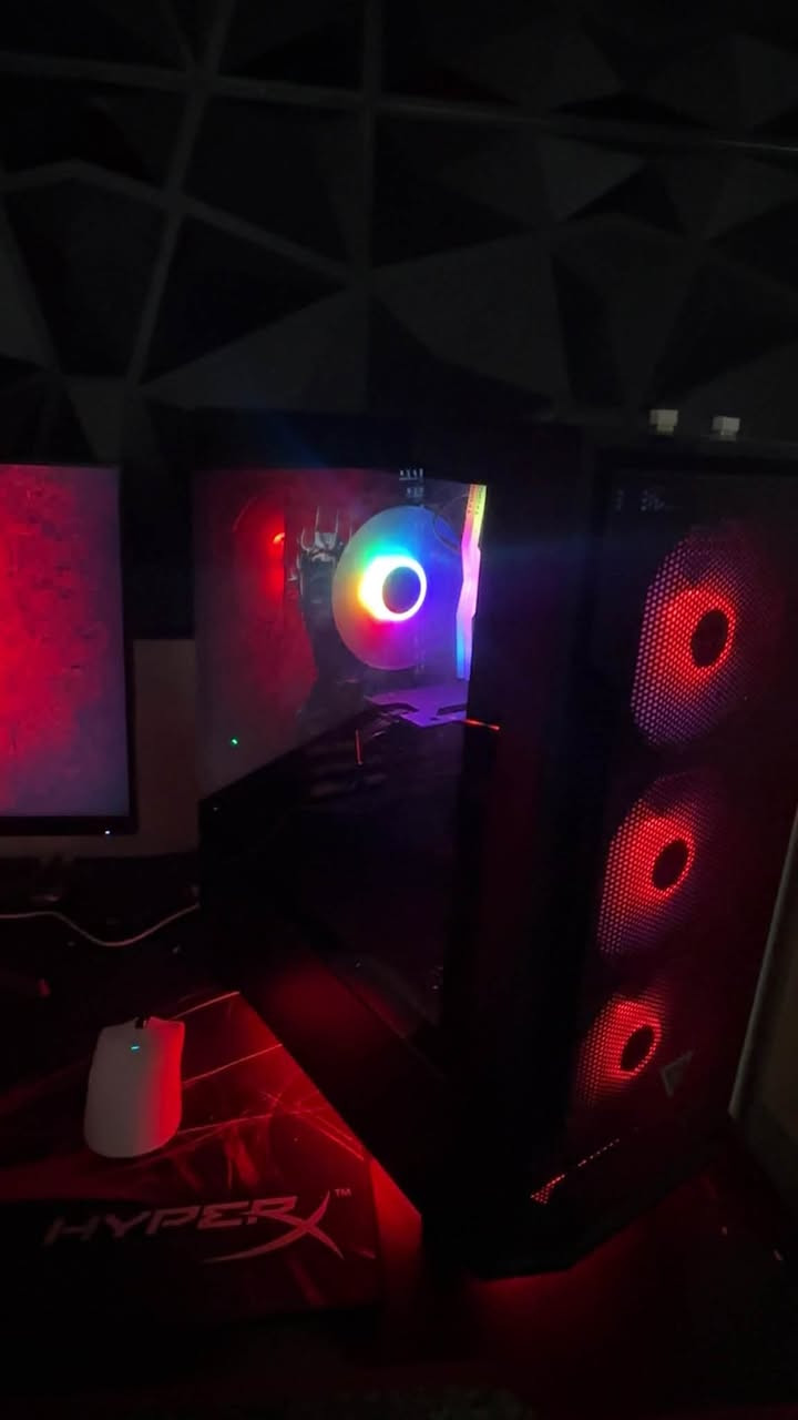 السلام عليكم
‏  pcللبيع
مواصفاتها
Case mid tower 
4fan rgb + gate
M.b: h610 gigabyte 
Cpu: core i5 12400f
Gpu: 4060ti 16GB vga
M.2: 1tera lexar 620 
Ram: 16(8*2) T-force 3600
Cooler AG400
 السعر 1.300 وبي مجال 
مكاني بغداد السيدية ماعندي توصيل
واتس فقط:***********
واتس ورصيد: ***********
