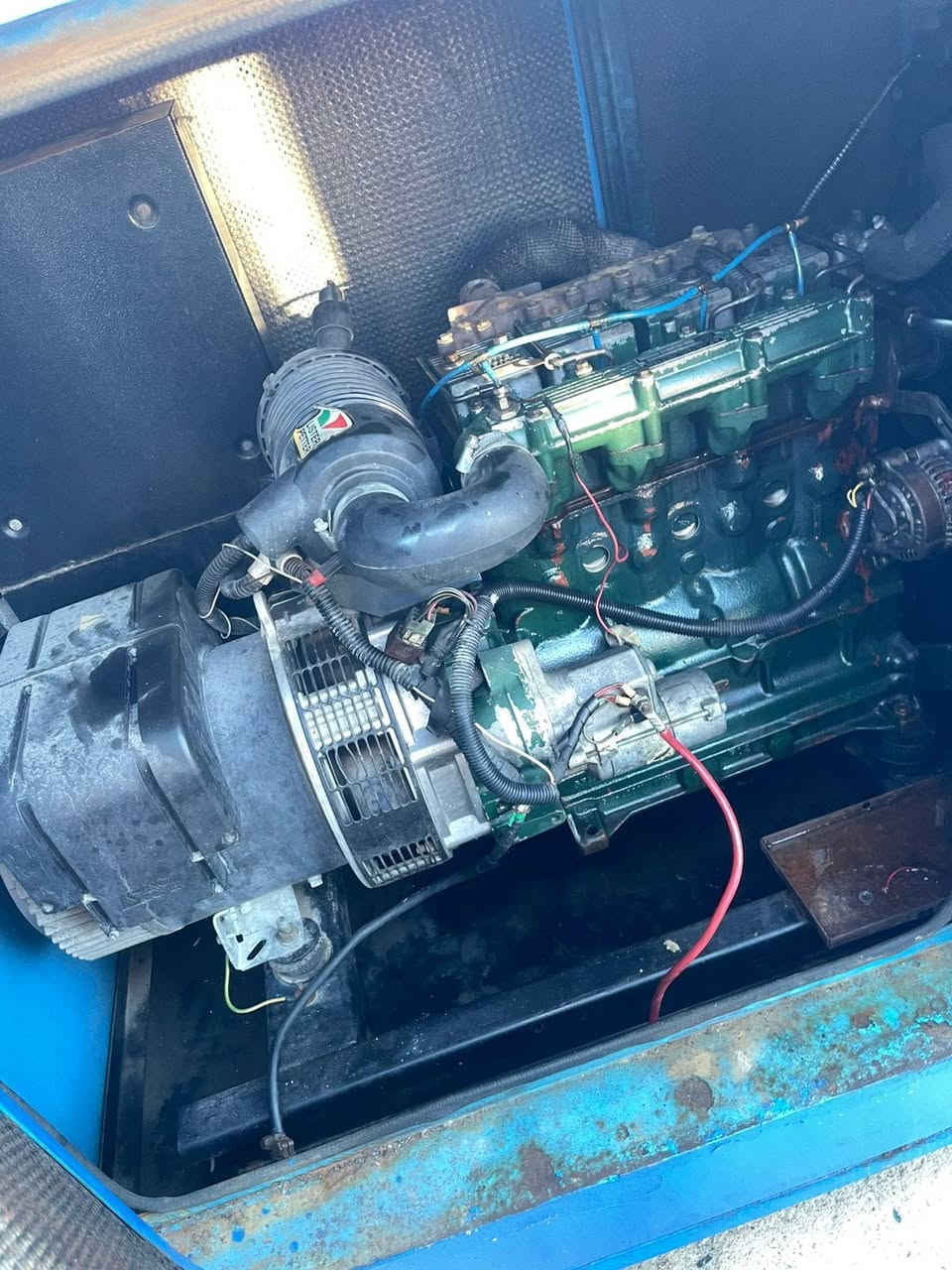 لستر 22 كيفي بلادي ممفتوح اوربي كاتم 100‎%‎100 عنوان اربيل ***********
