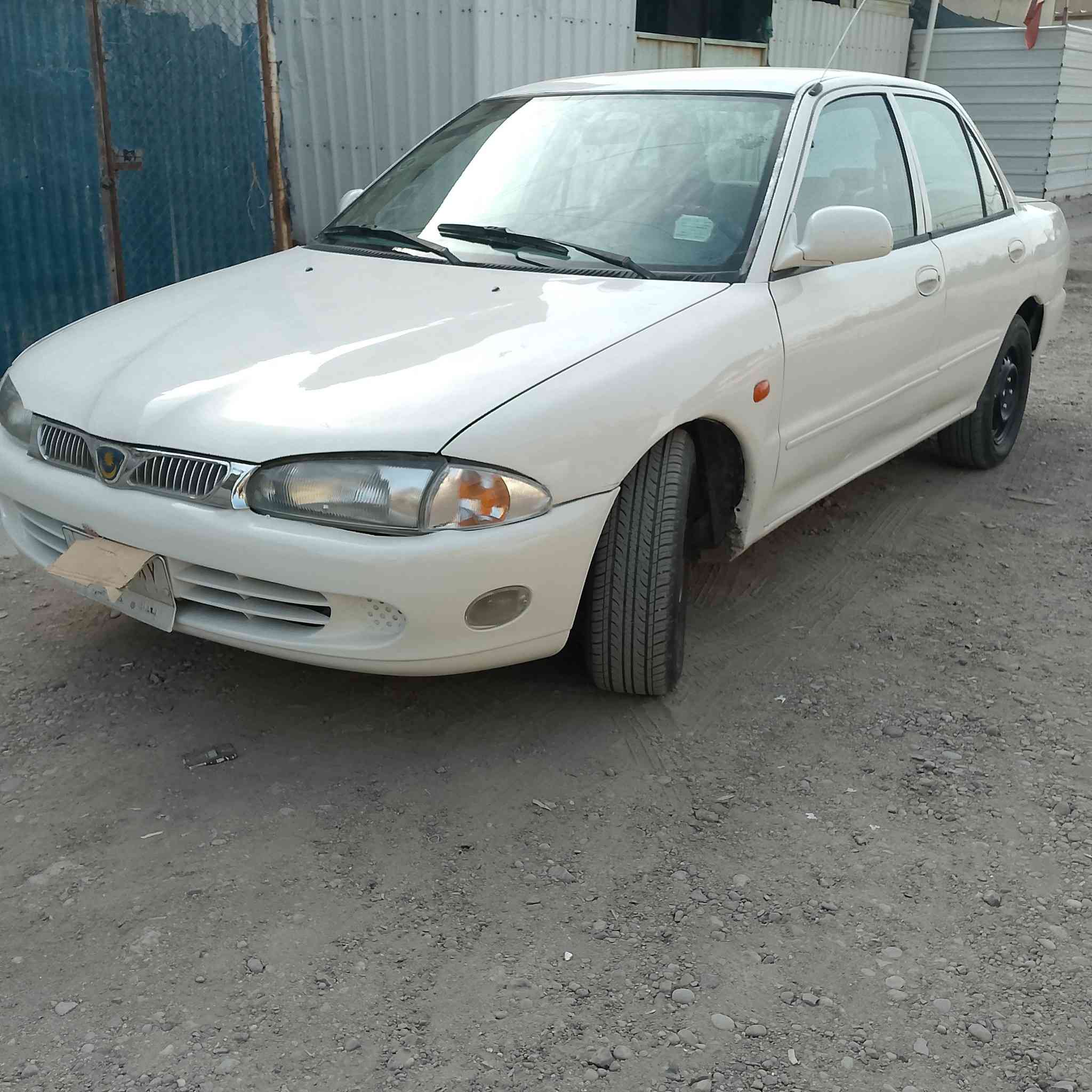 السلام عليكم بروتون ويرا شركة العامه موديل 2001سياره حلوه كير اوتوماتيك تخم تايرجديد السعر 44وبيها مجال بسيط مكاني البياع ***********
