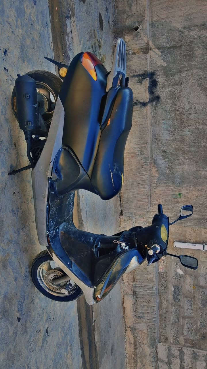 سبايسي موديل 2020 سرعته 120 ماطور كله بل شرط محرك ناعم فول نشاط كهربائيات وسلف ودشبول كله  شغال ماطور فول نضافه شلعه قويه بس معدل ضعيف ماطور مابيه اي عطل أو نقص سعره 150 بيه مجال قليل كركوك قادسيه الثانيه الرقم ***********
