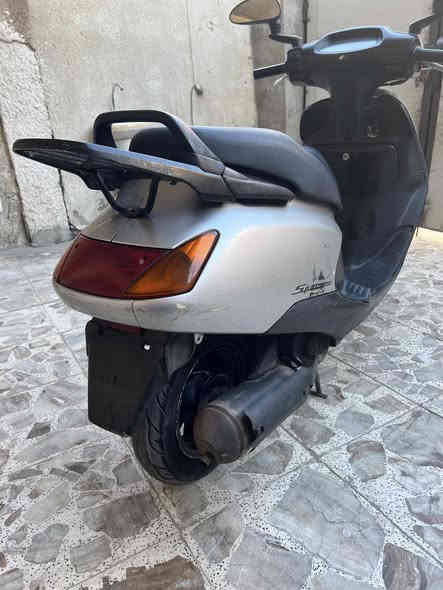 السلام عليكم سبيسي ياباني نضيفه جداً 
بغداد الحريه
 السعر ( ٦٠٠ )
***********
