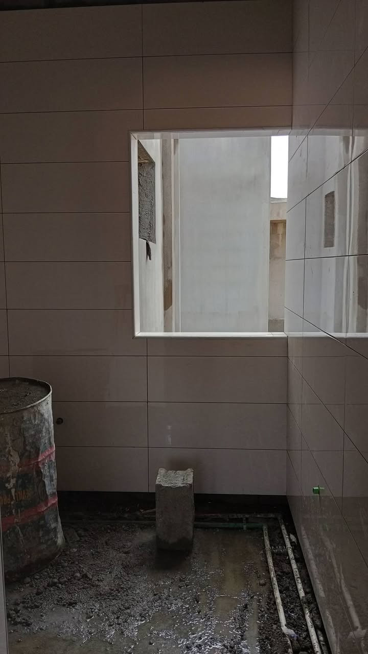 اسطه سيراميك ***********
