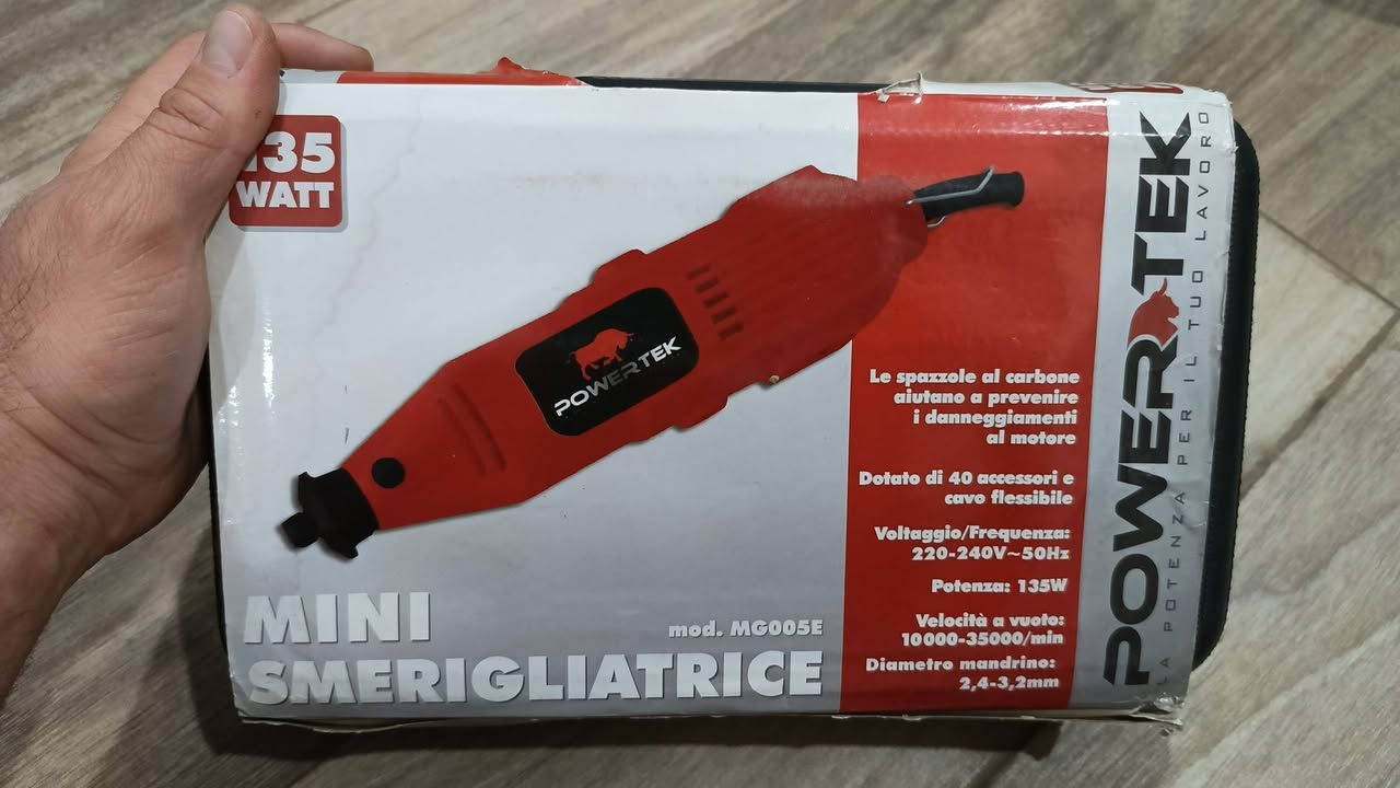 للبيع مجموعه متنوعه من العدد اليدويه
كل شي وسعره 
مكاني بغداد ويوجد توصيل كافة المحافظات
للاستفسار ***********  +  واتس اب
