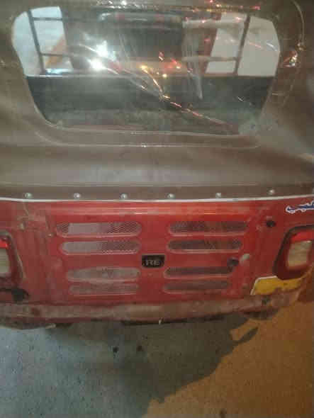 لبيع تكتك 17بيع سريع السعر 2400 بغداد الحريه رقمي ***********
