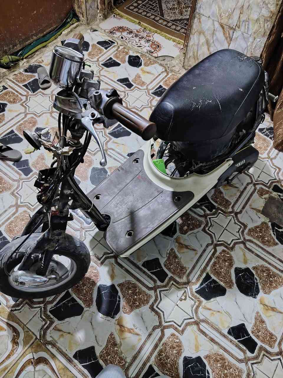 السلام عليكم مصريه للبيع شرط الشغل سلف هندر عوزها بس كفرات 150 وبيها مجال ناصريه مركز ***********
