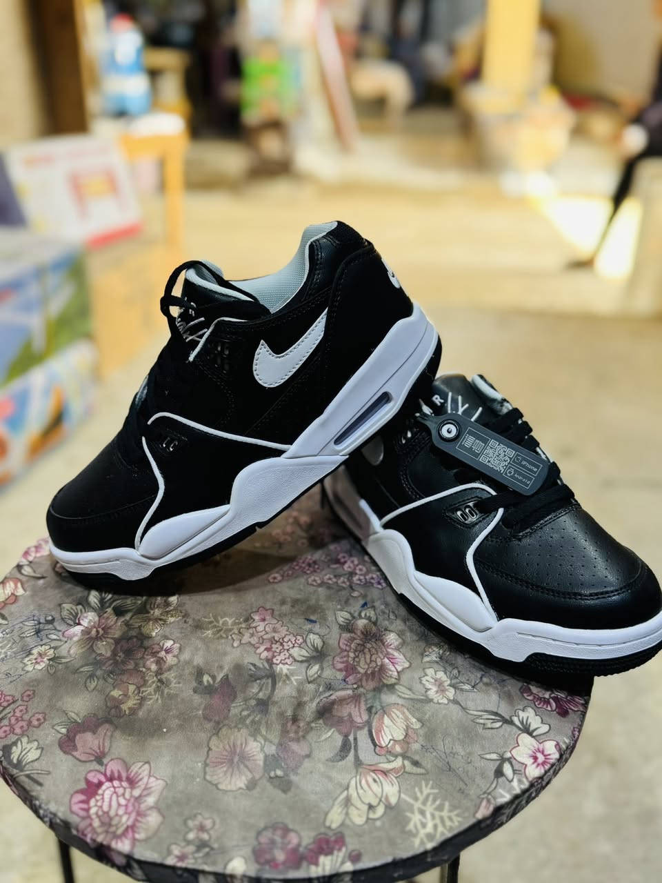 اوربي اصلي درجه اولى.  سعر القطعه ٢٠ الف


**إذا كنت صاحب هذا الإعلان وتريد حذفه لأي سبب، رجاءا أرسل رسالة إلى الدعم الفني**