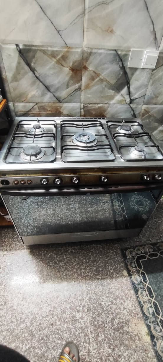 طباخ كريازي باب اول نظام بوري 200 الف


**إذا كنت صاحب هذا الإعلان وتريد حذفه لأي سبب، رجاءا أرسل رسالة إلى الدعم الفني**