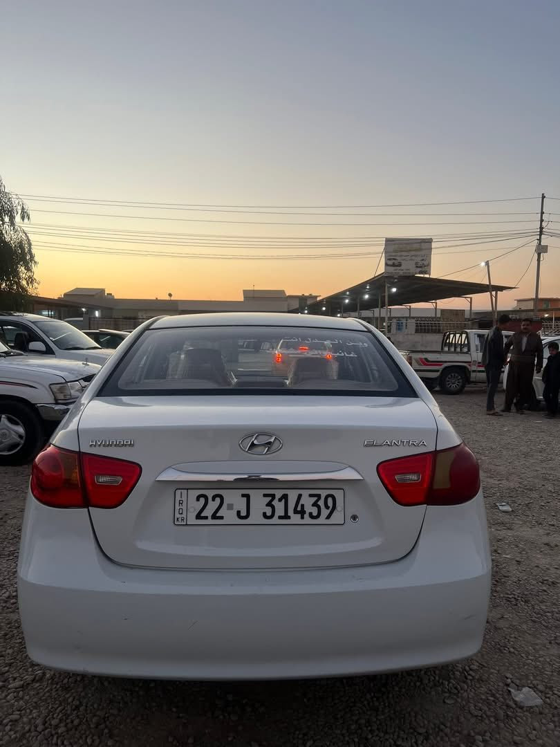 من رخصتكم
النترا 2010 خليجي دكشن عالي نوع المرغوب 
رقم وسنويه وهزه جديد ايلا 2030
صبخ 2قطعه بدون دواخل 
شاشه تيسلا وكاميرا 
تايات جديد كلشي جديد 
كير عادي 
سعر بلاش 95مجال للطيبين
***********
