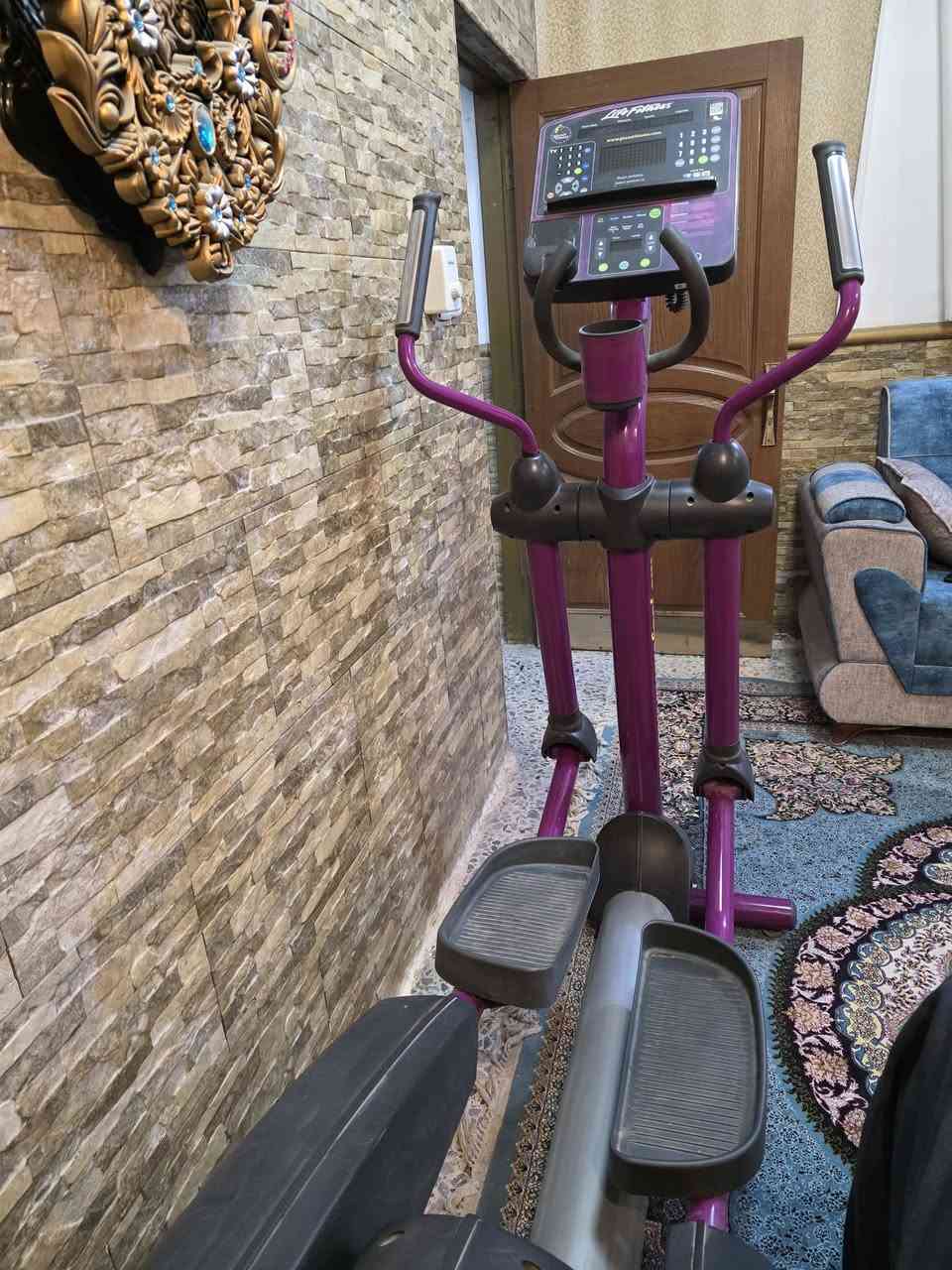 للبيع جهاز اوبتكال او الابتكال نظيف جدا استعمال بيت وليس قاعة
عوزه فقط بطاريه لان متروك
السعر ٥٥٠ دولار
الموقع الديوانيه
الاستفسار ***********
