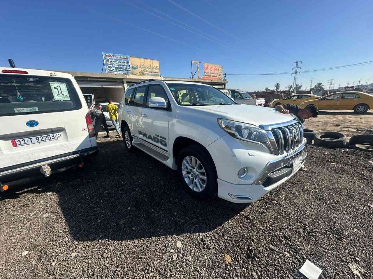 للبيع ٢٠١٥ بغداد vx  كفاله من صبغ أو بارد ماشيه ١٧٠ السعر المطلوبة ٣٥٠  بيهه مجال قليل  العنوان بغداد خان ضاري ***********   ***********
