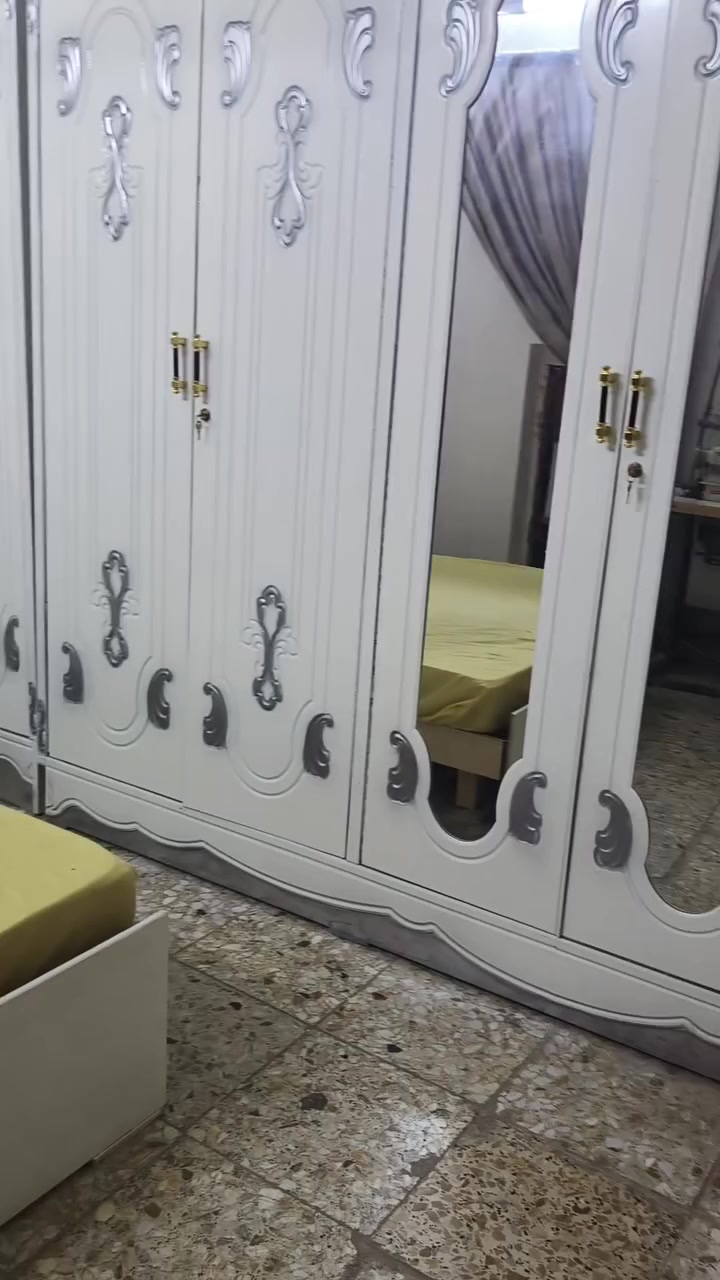 غرفه، صاج للبيع بغداد المعامل سعره 800 الاتصال ع رقم ***********
