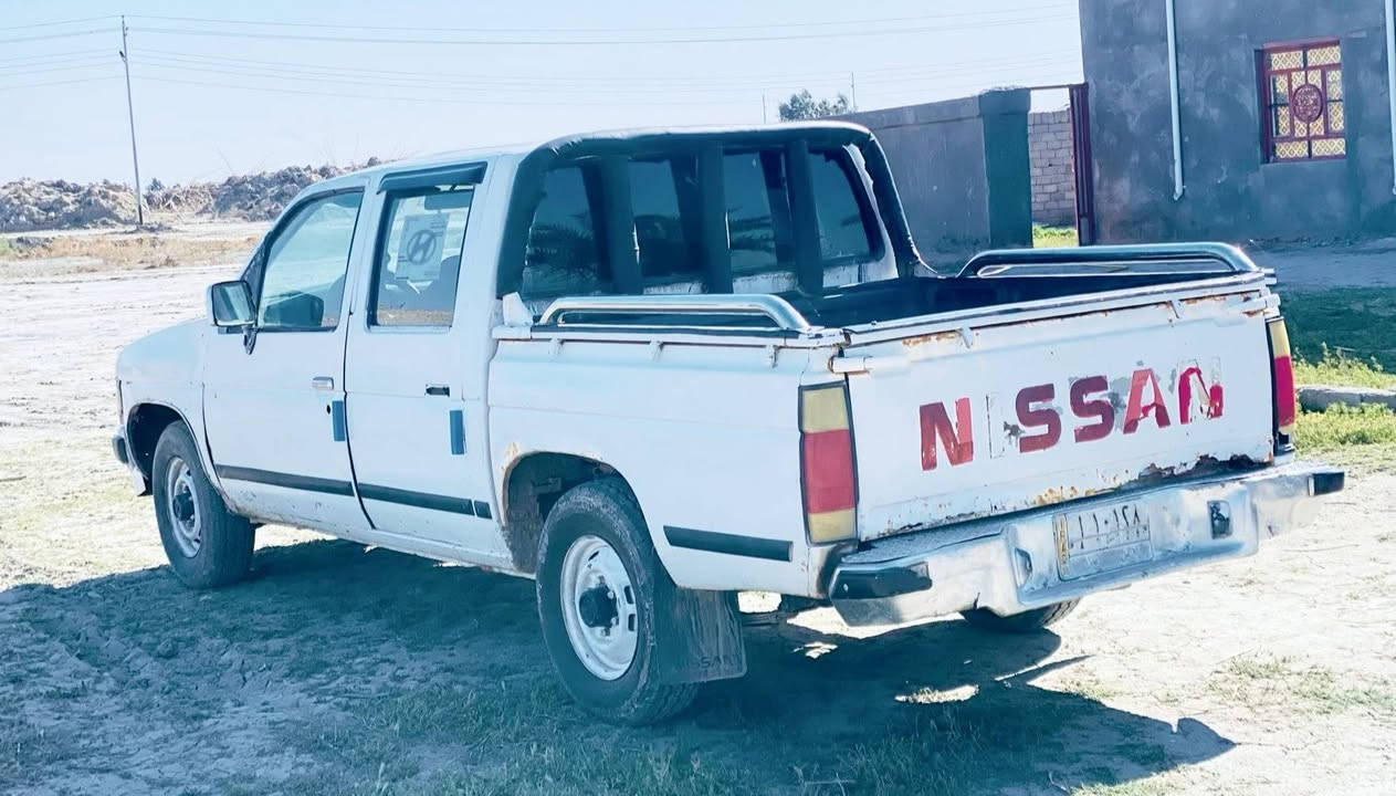 ألسلام عليكم سياره نيسان البيع مديل 94رقم مثنئ مشروع وطني مكينه وكير وشاصي مكفول كهربايات كلها شقاله سياره حلوه ومال جناي سعر 26 وبيها مجال مكان سياره سماوه قضاء الخضر الاستفسار اتصل على الرقم ***********
