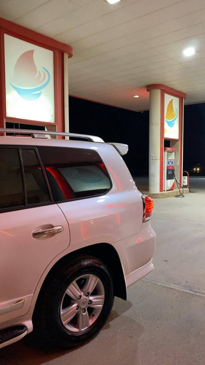 تويتات لاندكروزر مودیل2013بریمی دەرجەیک 6پیستون GXR فول فولە 8ئیرباک کیروو مەکینەی نەکراوەتەوە بەناوی خومەوە تاوەکوو 2028نویە لەهەمووو قەلبی یەک بستی بویاخ هەیە و دوو شوینئ ساردی بجوکە ماوەی روشتنەکەئ 200هەزارئ حەقیقەیە سیارەکە هی محرزو شت نیە هی بین دەستی خومە شوینم ناحیەئ رزکاری ر قم موبايل 📲 ***********

ئـەگەر سەیارەکەت دەفرۆشیت نامە بنێرە با بلاوی کەینەوە لۆت
