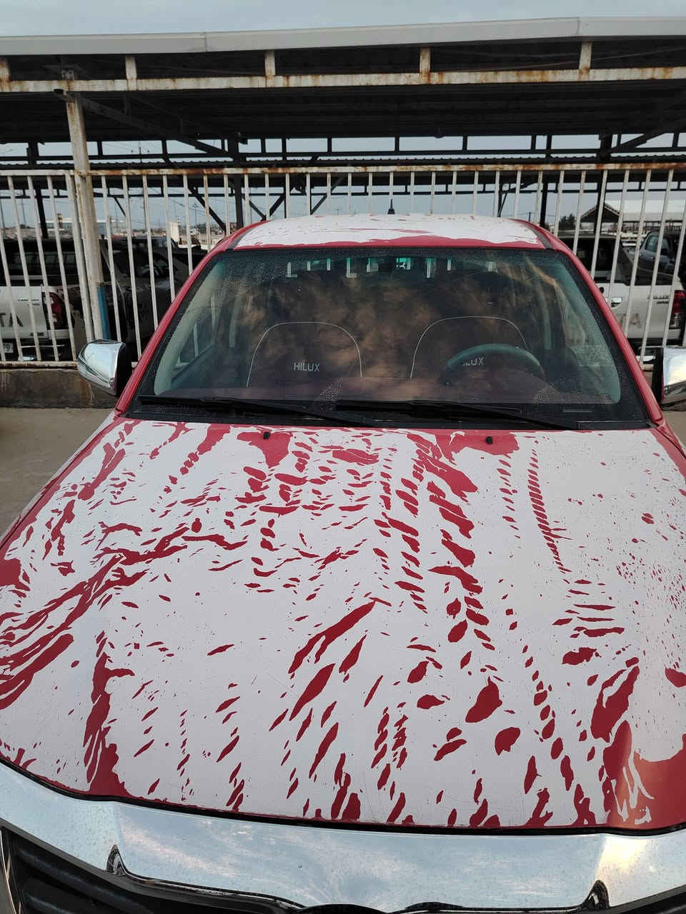 سلام عليكم بيكم فلاونزه ٢٠١٥ واسط ماشيه ٢٠٠ علا وضع شريكه مكفوله كفاله عامه ما عدا بارده بصيطه باب سايق مكان ناصريه قلعه سكر ***********  سعر ٢٢٥
