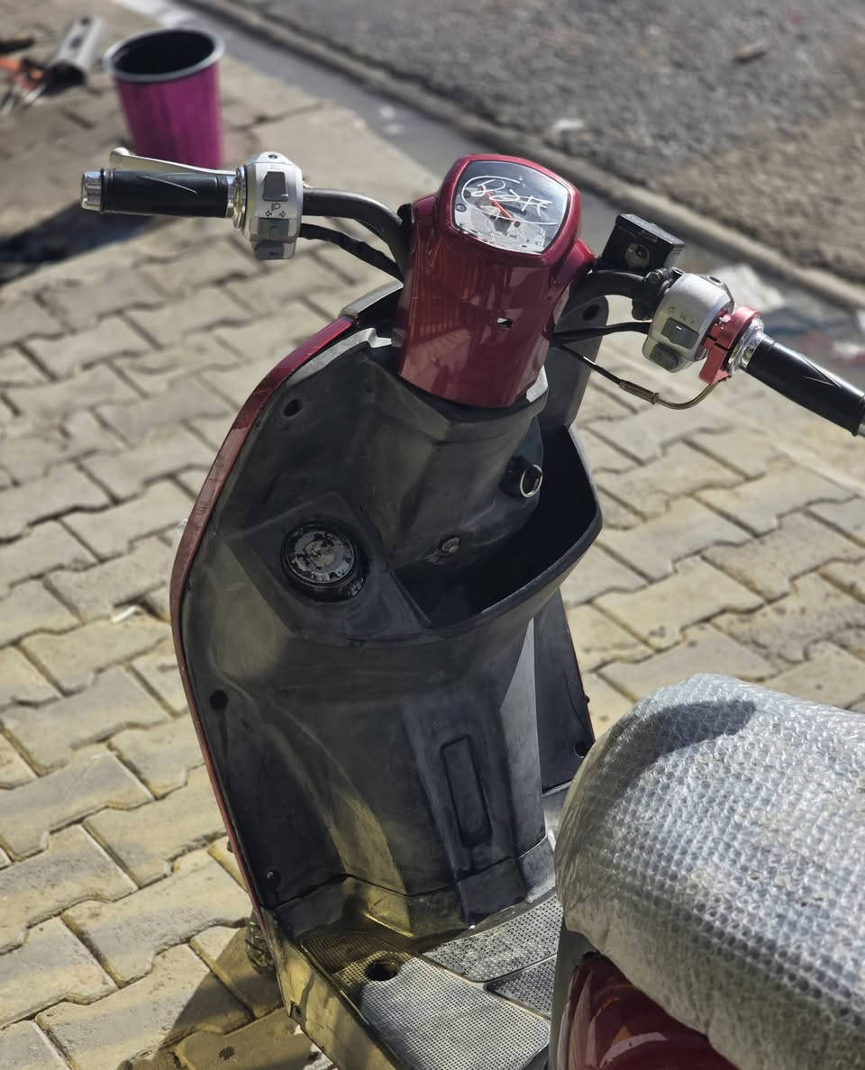 سلام عليكم اخوان للبيع فقط فقط

ماكس بوليس مفتوحة 49 بلاد 

كلها ختم واحد مكينة خرسة شلعة معدل فول 
نكرة سلف بكل وقت كهربيات كله شغال سلف هورن اشاير لايت 

 مكاني نجف السعر 480 بي مجال بسيط للشراي الموشراي رجاء ليجي خاص


**إذا كنت صاحب هذا الإعلان وتريد حذفه لأي سبب، رجاءا أرسل رسالة إلى الدعم الفني**