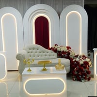 ٣ خلفيات • ٢ جانبيات • حجز مراسله