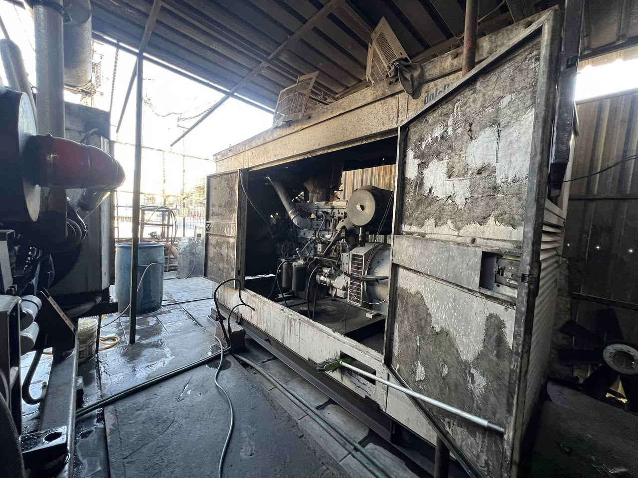 موقعين للبيع مدينه الصدر الكياره بيناتهن ضفيره بي 4 مكاين 2 اشتاير او وحده 113 او الرابعه بيركنز والحمل 1300 اوبي 3 حصص كاز ‭0770 648 2810‬

