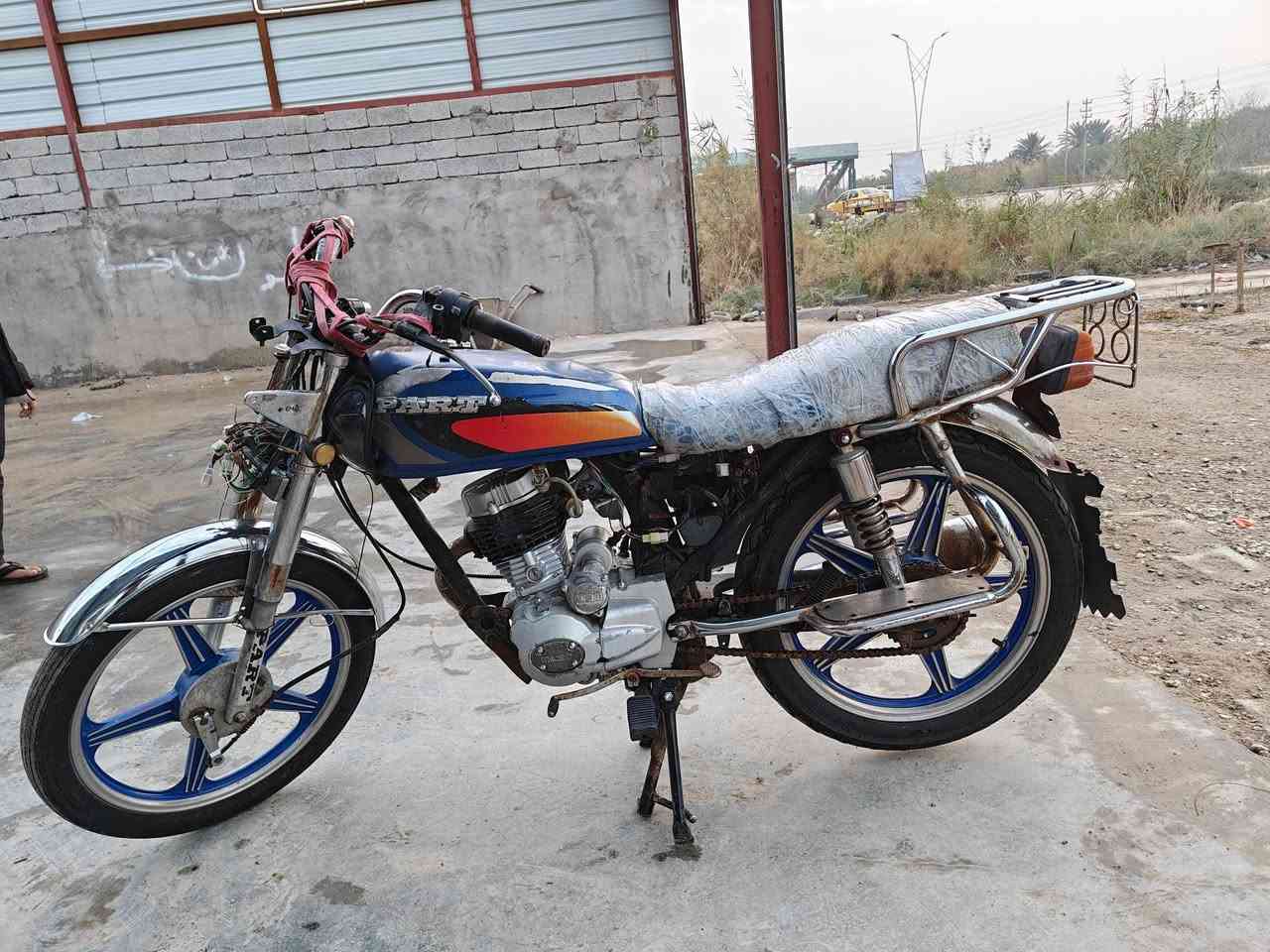 سلام عليكم دراجه بارت كلك كلك كلك لبيع مبدل بيها بوشه وبستم  سعرها 375 وبيها مجال مكان الناصريه
استفسار *********** بي واتساب
