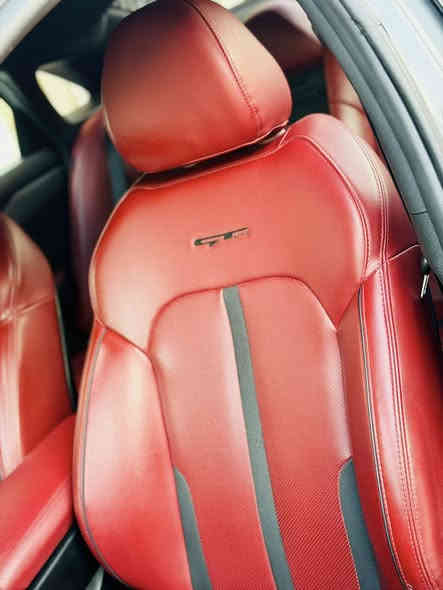 K5 جيتي لاين  
موديل  2022 موديل  

مواصفات GT LlNE

فول مواصفات 🫵🏻

1-بصمه

2-شحن هاتف لاسلكي 

3- قياده ذاتيه ؏ الخطوط السريعه

4- هاند بريك بصمه 

6- مثبت سرعه 

7-نضام ABS

8- مانع انزلاق

9-حساس أطارات 

10-بك لايت ليد

11-شاشة

12- كامره دواره

13- كشافات امامي

14-شاشه اعطال

15-ويل كورم لونين

16-رادار جانبيه

17-مراقبة النقطة العمياء

18-رادار الخطوط البيضاء 

19-اشاير بالمري 

21-كشنات جلد احمر ❤️

22-‏ مقعد للسائق قابل للتعديل كهربائياً

23-لايتات ‏3 عدسات 

24-نضام قياده أيكو + سبورت +سمارت +نورمال

25-بلوتوث + aux + usb

26-فول تحكم ستيرن

27-كير أوتو + عادي

28- ئوتو بريك 

29- ‏ ‏الخريطة🗺📍

31- ستيرن حرف D  

32-‏Led +  زينون

33-السياره فول رادرات

34-التشغيل عن بعد

‏AUTO HOLD-38

39-تصميم خارجي رياضي

41-نظام الملاحة

42-مصابيح خلفية LED

43-مصابيح ضباب LED

44-لاسلكي Android Auto  

45 - لاسلكي 

#ضرر ( ربع البنيد صبغ موضح بالصوره)

( كلشي موضح بالصوره )

دواخل  سليمة 100‎%‎✅

السعر 177 ورقة 💵

رقم تلفون 📞 ***********

   المكان بغداد الشعب
