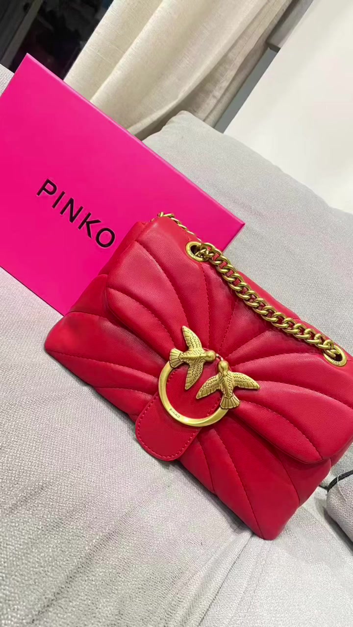 بناتي ضيفو البيج اوفرلكم حقيبه براندات يموتن


**إذا كنت صاحب هذا الإعلان وتريد حذفه لأي سبب، رجاءا أرسل رسالة إلى الدعم الفني**