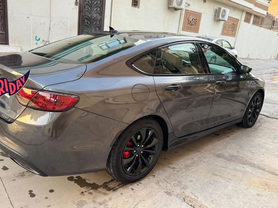 محرك ٤ سلندر 2400
السياره تقرير مياه امطار 5% 

موديل 2016 

مواصفات S 

وماله داعي اكتب كل مواصفات 2016 

سياره ترايها من زاخو للبصره 

سيارة نظيفه كلش انطيك اياها وتدعيلي

وامانة الله احبها وتخبل بس اريد ابيعها اشتري سياره 2026 

***********
