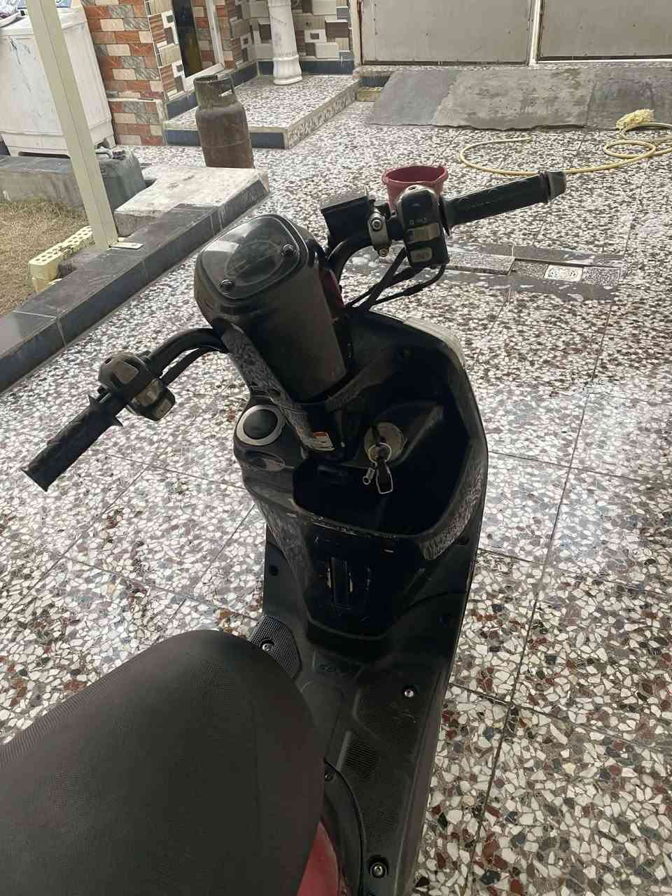 السلام عليكم دراجه بوليسيه حديث لوزن مقبوله كفاله عامه للبيع سعر 800 او مراوس حسب القناعه مكان بغداد الحبيبيه
***********
