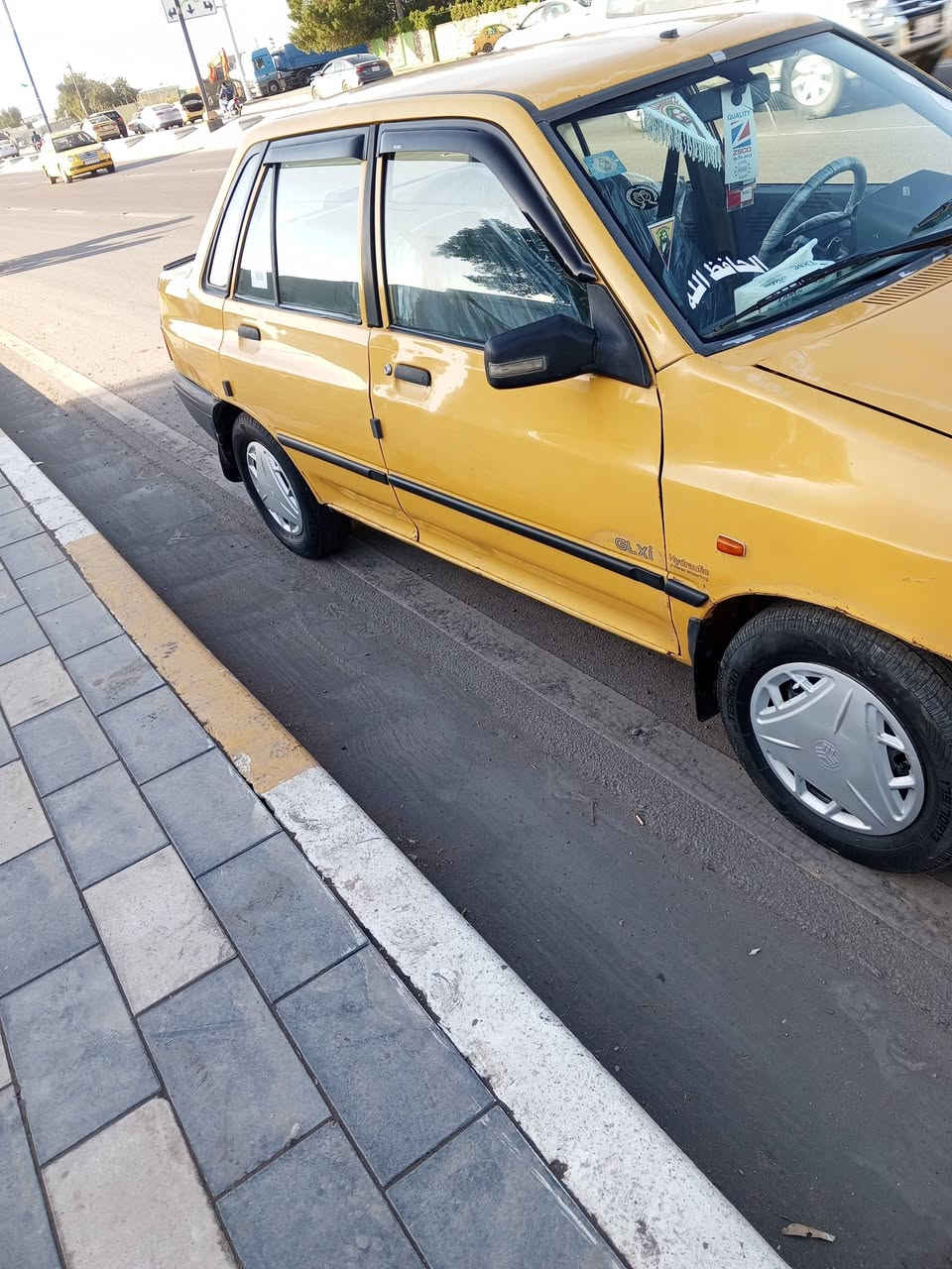 السلام عليكم سايبه موديل 11 رقم بغداد سنويه 28 كيرمحرك تبريد خير من الله السياره مابيهاصبغ غرامات مصفره السعر24ا للستفسار ***********
