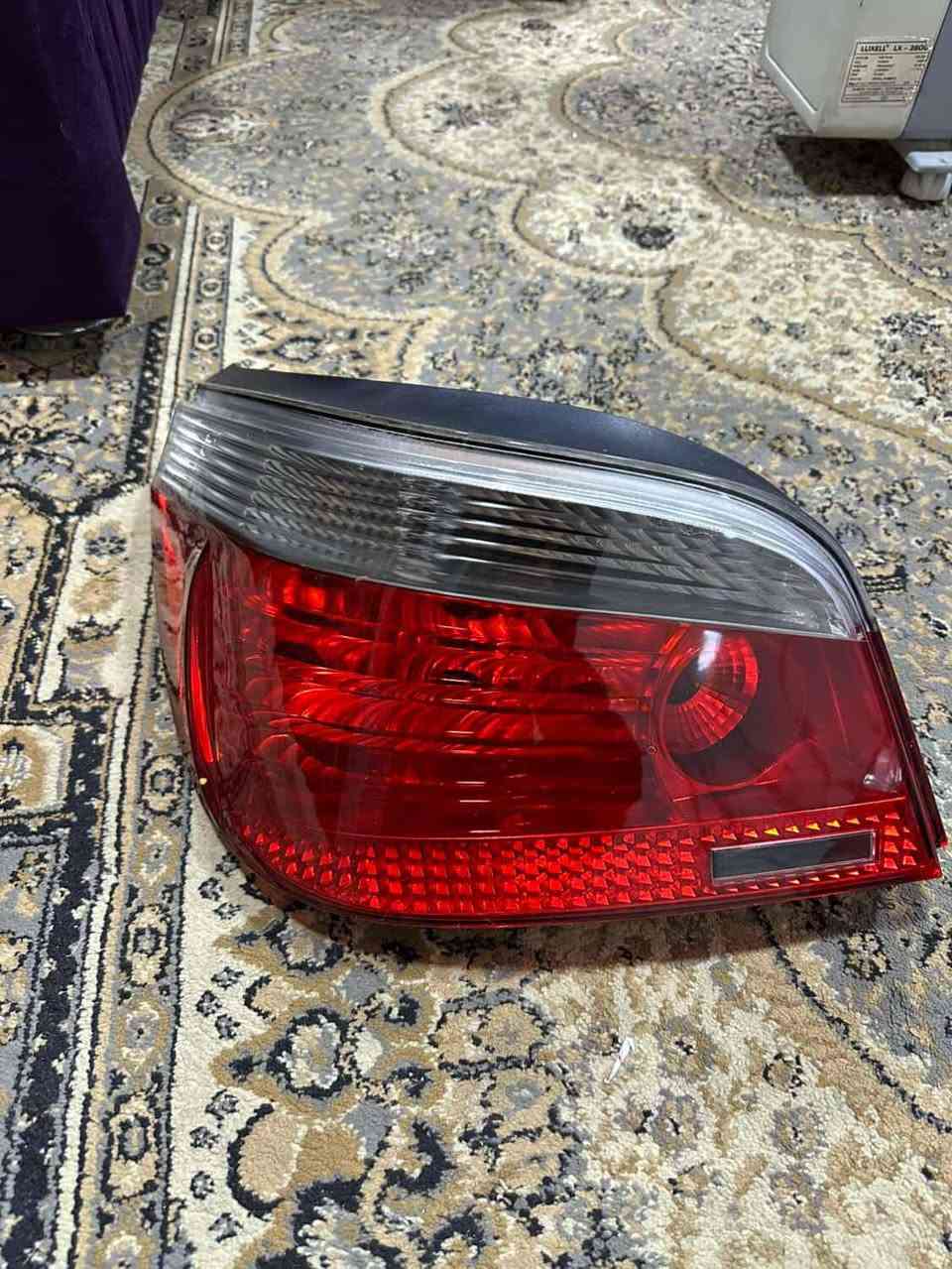 سلام عليكم بكلايتات ميماتي للبيع نضيف كلش مابي لا شخط ولا فطر كامل هوة والفيش وقاعدة الكلوبات سعرة ٧٥ مكاني بغداد
***********
