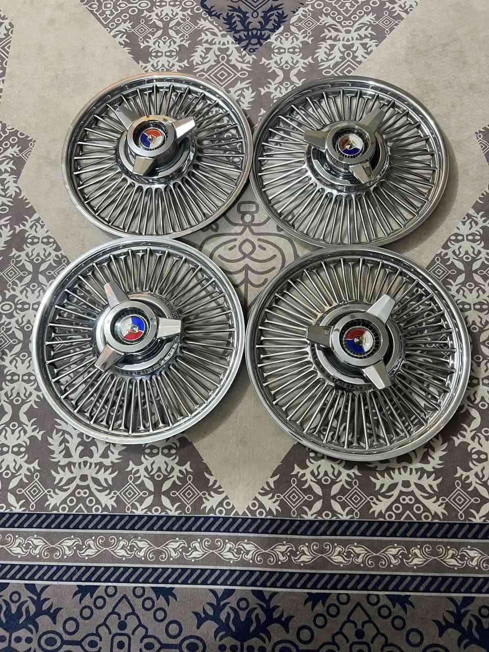 السلام عليكم تخم كبات كلاكسي حجم 14 جدد لوك لا سيم لا عواج مكاني بلديات ***********
