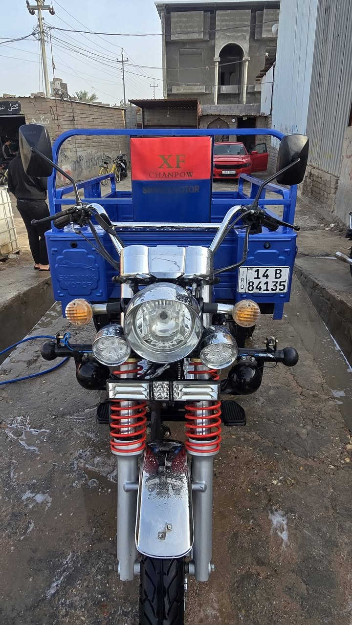 سلام عليكم ستوته جمره كربلائيه مديل 23 طالع بل 25 بشهر 9 نضافه فول وما متعوبه رقم وسنويه وتحويل سنويه ثاني يوم السعر 3750 مليون وبيه مجال الشراي يخابر لو عل خاص ***********
