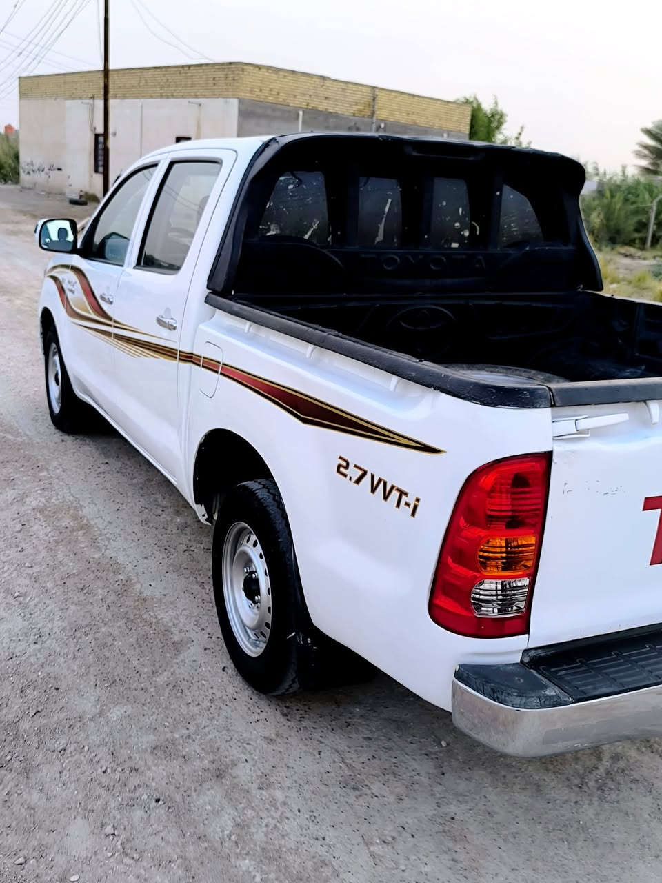 سلام عليكم بيكم فلاونزه مديل 2007 سياره مكفوله من الضربه والتبديل كويتي شاصي 19 محرك جديد تخم تايرات تبريد تدفئه رقم قادسيه دولي بسمي سنويه 2031 تريد تحويل تريد وكاله الشراي يتصل ***********
