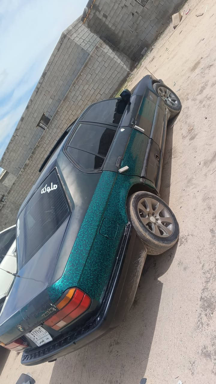 سلام عليكم بي ام 730 مكينه كير كارتون شرط حداده خير من الله دواخل نضيفه ترأي كلش حلو كفاله سياره مكاني بصره المراوس حسب قناعه وبيع ب انتصل وانه سعر 35  خادم‏‪***********‬‏
