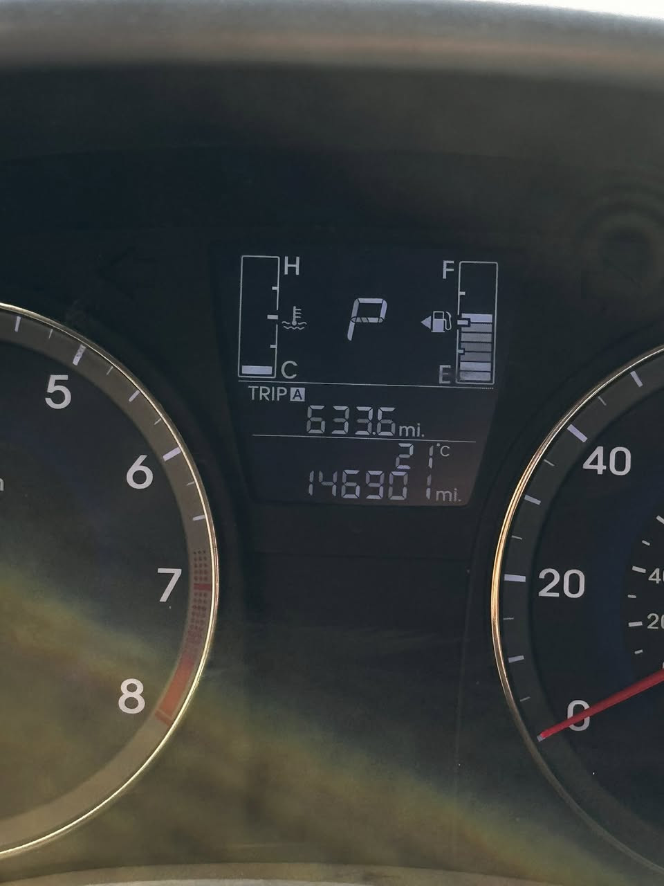 السلام عليكم اكسنت امريكي2016 حادثهه باب السايق وخلف باب السايق ماشيه 146الف ميل منظومه تبريد جديده منظومه زنون محرك 1600GDI. 
(السياره رقم بغداد الانكليزي الجديد باسمي تحويل ثاني يوم )
السعر80$وبيهه مجال مكاني بغداد البياع شارع11
***********
