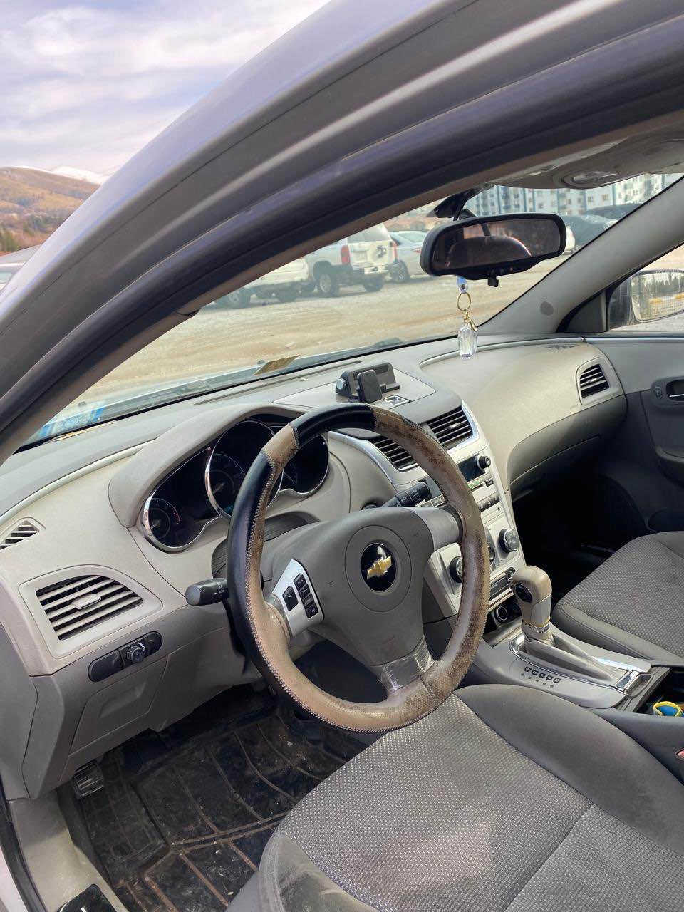 مالیبۆ 2011 LT بۆ فرۆشتن ڕەنگی سلڤەر ناو زەرد گێر ئۆتۆماتیک یەک دەستە 81 میل رۆشتووە ٣ پارجەی پێشی بۆیاخە بێ دەعم و لێدراو ٤ پستۆن گێر و مەکینەی خۆم کردومەتەوە بەشەرت بێ عەیب بەناوی خۆمەوەیە سەنەوی بەسەرجووە… مشتەری پەیوەندی بە ساحیبی بکە هی من نیە..سعر $70 مەعامەلە
ناونیشان: سلێمانی 
***********
*********** السليمانية, العراق
