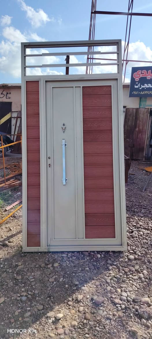 عمل ايدي بوب بديل خشب +ربل مانع تراب +حديد ٢ مليم
تحياتي حدادة ابو احمد العبيدي
الموقع فلكة فرسان العلم
*********** +*********** <وتساب
