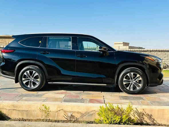 هايلندر موديل 2022  XLE 
السياره فول 
ماشيه 30
محرك 6 سلندر 
رقم مميز 
بصمه فتحه 
كشن جلد VlP
ضرر جاملغ وبونيد 
بدون دواخل 
الارباكات راجعه سستم 
رادارات اماميه وخلفيه 
السعر 318 وبيها مجال قليل 

***********
*********** الشريقات
