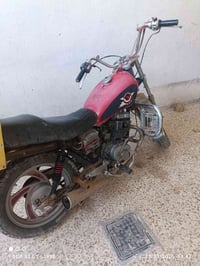 دراجه للبيع جوندا شغاله وعلى الفحص 07816803817