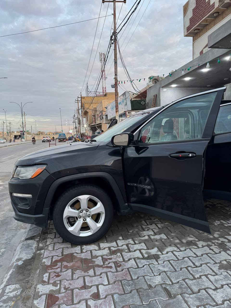 جيب كومباس 2018 4x4

كير محرك صدر مكفول تبريد ثلج وكله جديد

تحويل مباشر بـ اسمك ..

مواصفاتها تخبل :

شاشه كبيره 

كامرة خلفية

بصمه ابواب

تثبيت مسار

مثبت سرعة

تشغيل بصمة

فول تحكم ستيرن

تشغيل عن بعد

هند بريك بصمة

تبريد قطعتين

تبريد مناخين

تدفئه ستيرن

كشنات جلد

كشنات تدفئة

كشن كهرباء

دفع رباعي

٣ وضعيات قيادة

نقطه عمياء

اشاير مري

بلوجكترات 

رقم بغداد 

 سياره خير من الله 

وبعد بيه مواصفات

مكاني واسط كوت

 
115السعر واني خادم 

***********

بي واتساب واني اخادم
