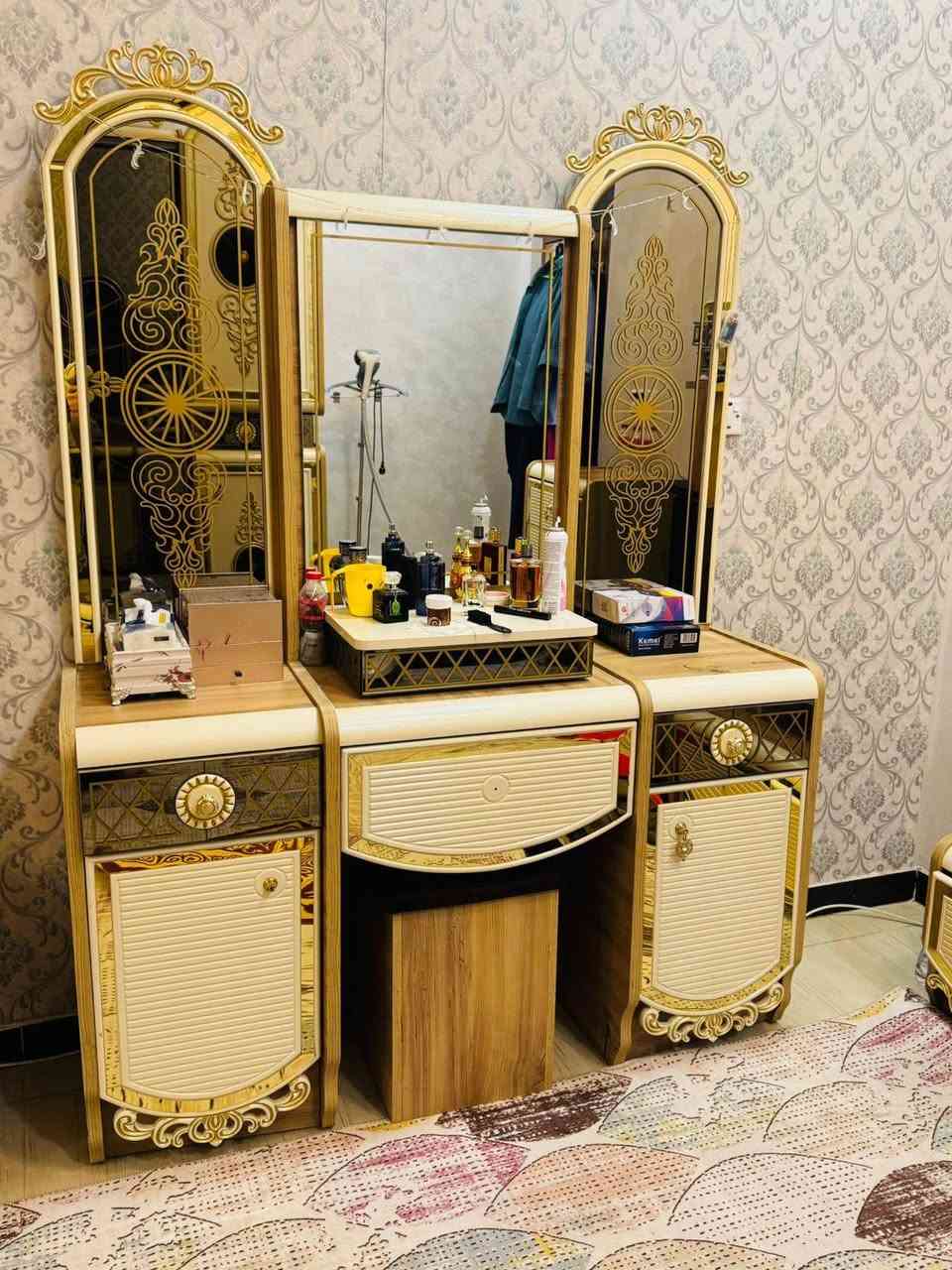 غرفه للبيع سعرها مليون وربع وبيهه مجال الاستفسار خاص


**إذا كنت صاحب هذا الإعلان وتريد حذفه لأي سبب، رجاءا أرسل رسالة إلى الدعم الفني**