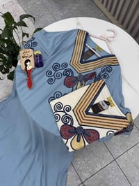 قطع أخيرة • ملابس • للبيع