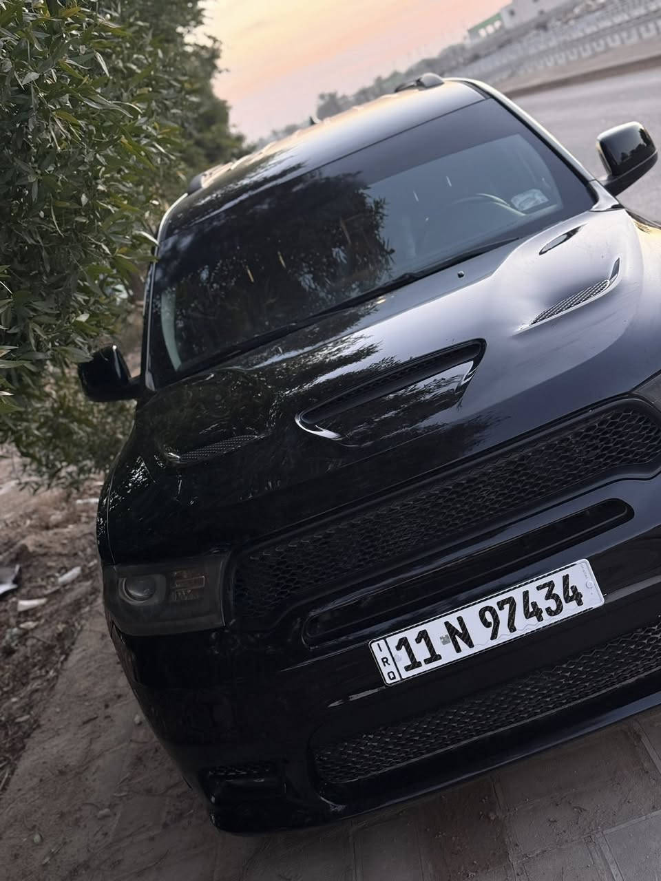 سلام عليكم
دوج دورنكو ٢٠٢٠

#الفئة: SXT 

#الموديل:2020

#اللون: اسود 

#اللوحة: بغداد

#السعر :238 ورقة مع المجال البسيط

#حادث_السيارة : جاملغ وبنيد 

_____________________________

#الــمــواصــفـــات :-

{1} محرك 6 سلندر 3600

{2} كشنات مخمل أصل

{3} كاميرا دواره ستيرن

{4} شاشه وسط للتحكم في ايعازات السياره

{5} تبريد 3 قطع

{6} لايت زنون + كشاف+ حاجب زنون

{7} تدفئه كشنات 

{8} منافذ USB امامي خلفي

{9} سستم صوت متكامل

{10} تحكم سترين جهتين 

{11} نضام ABS مانع انزلاق

{12} ايرباك دركة ودشبول راجع سستم

{13} بصمة 2 باب 

{14} تشغيل بصمة 

{15} طقم تاير جديد

{16} تشغيل عن بعد

{17} هيترات بالمري

{18} تحديد مسار

{19} باقي المواصفات غنيه عن التعريف

___________________________

الرقم : ***********
