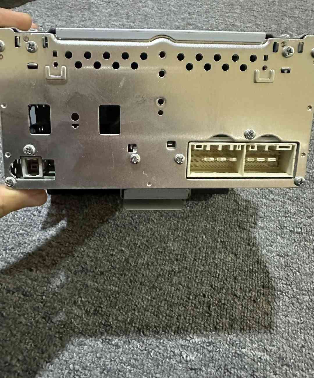 شاشه سوناته 19 سعر ٧٥ يوجد توصيل ‭٠٧٨٦ ٠٩٥ ٤٨١٣‬مكان البصره
