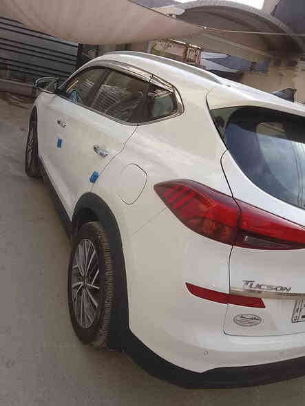 السلام عليكم ورحمه الله وبركاته ... أخوان سياره توسان موديل 2019بغداد خليجي فوول 1/1ماعدا البانوراما توسان  خليجي - مواصفات كوري اصلى  موديل ٢٠١٩
ا

المواصفات .

دخول ذكي وترحيب حين الاقتراب من العجلة بصمة تشغيل وبصمة ابواب وضعيات قيادة عدد ٣ ( ايكو  سبورت وعادي )وكشنات الامامية  ٢ كهربائي وجلد بلادي حساسات وكاميرا خلفية وشاشة كبيرة تحكمات استيرن لايتات امامية ليد وزنون  وخمس عدسات تبريد مركزي ( قطعتين)مكفوول السياره بأسمي السياره مشي وتراي خير من الله الاتصال ... ***********السعر198$
