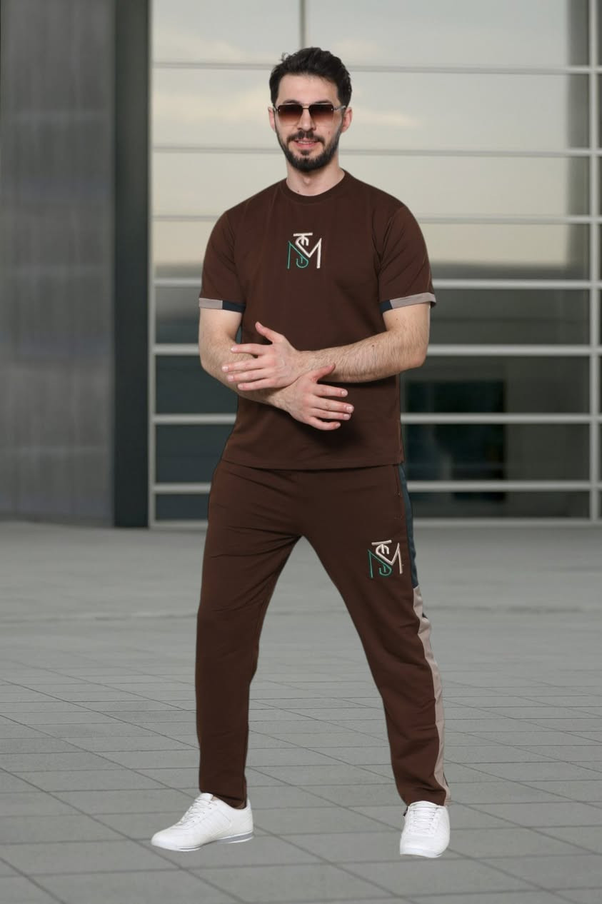 🔥🔥🔥🔥
جملة فقط
جملة فقط
🔥🔥🔥🔥

تراكسود كلاسك تركي
خامايا وقالب جدا ممتاز

***********
***********
***********
يتوفر خدمة توصيل لجميع انحاء  العراق 
العنوان الانبار الرمادي السوق الكبيرخلف مدرسة 14 رمضان 

https://maps.app.goo.gl/mvXBPT7eHbKHhm6A7?g_st=com.google.maps.preview.copy
