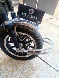 ماطور هيوشه 24 نضيف كما واضح بصوره  باتريات عل فحص بس بيها واحد تعبان ...