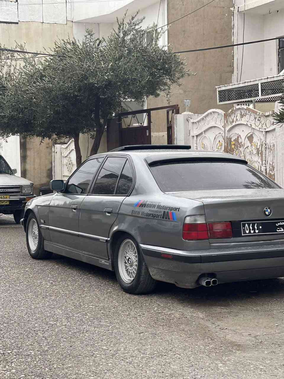 سەرەتا بەناوی خوای گەورە ئەوەی نیەتی خوای گەورە لەوە باشتر و جوانتری بە نسیب بکات🙏 بیئێم علووج یانی بێسەرەتایە هیچی نیە مۆدێل ۱۹۹۲ سڵایت مەکینە ٥۲٥ گێڕ عادی کەپس بێ دیجیتاڵ یانی بەقوەترین مەکینە 🚀 گێڕو مەکینەو ئەکسڵ و کلاج و عەینەو هەموو شتی بەشەرتی هەزار فیتەر دووکەڵ سەرف بووخار نیەتی  بەشەرت پلاک و نۆزڵ و کۆیلی نوێی لەسەرە دەعامی پشتو پێش نوێ لایت ئەڵقەو بەگلایتی نوێی لەسەرە چوار تایەو ویلی حەسیری نوێی لەژێرە مووسو بڕاوەی نیە  چامڵغی پشتی سەکنی پێوەیەتی بێ حەوز تەقەو ڕەقەی نیە هەموو گیانی بەشەرت کامل ئەشیای نوێی لەسەرە کامل جوانکاری بۆ کراوە وەک ڕسمەکان جوان نەبوو مەسرەفی ڕێگات عایدی من بۆ سعری نامە بنێرە یان تەلەفۆن بکە شوێن کۆیە *********** كويسينجاك, أربيل
