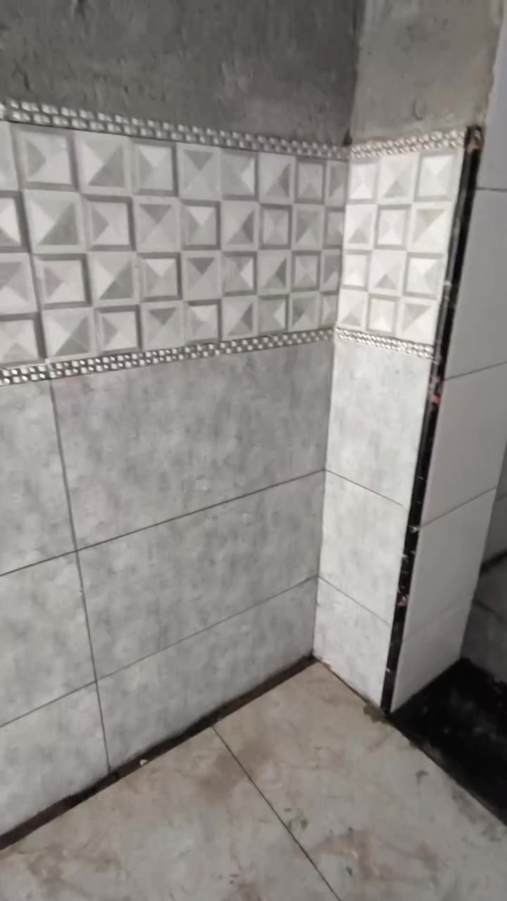 الحمدلله الذي فتح لنا باب رزق من ابوابه
شغلي. كوت.   
للاستفسار ***********
المتر ع 8جداري. 6ارضي  نهايته

تجي اشوف شغل بعينك ياالله نتفق
