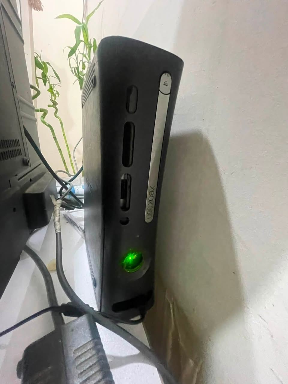 اكس بوكس360 مثل ما موضح بي142لعبة 
من ضمنهن جي تي اي.   فور فايف  سان اندرياس
فيفا كال فوف دوتي.   اربع اجزاء   وهواي العاب حلوة ويا يدات ثنين سعرة70 مكاني بغداد المنصور


**إذا كنت صاحب هذا الإعلان وتريد حذفه لأي سبب، رجاءا أرسل رسالة إلى الدعم الفني**